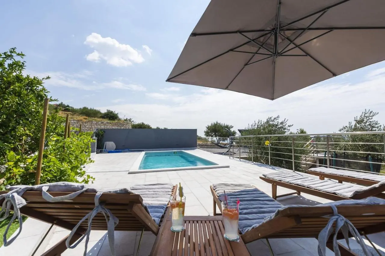 Villa Cicibela Kaštela 0*,